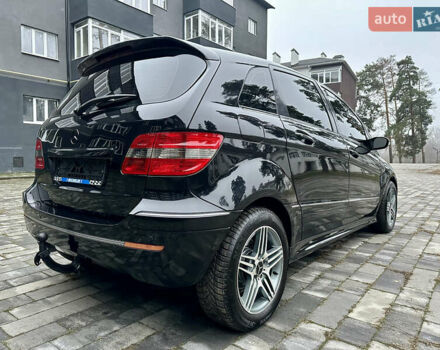 Чорний Мерседес Б-клас, об'ємом двигуна 2 л та пробігом 193 тис. км за 7700 $, фото 8 на Automoto.ua