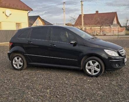 Черный Мерседес Б-класс, объемом двигателя 1.7 л и пробегом 234 тыс. км за 6000 $, фото 8 на Automoto.ua