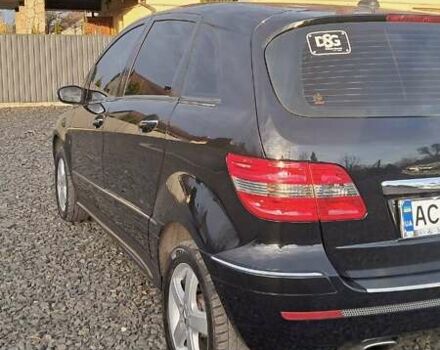 Черный Мерседес Б-класс, объемом двигателя 1.7 л и пробегом 234 тыс. км за 6000 $, фото 12 на Automoto.ua