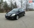 Чорний Мерседес Б-клас, об'ємом двигуна 2 л та пробігом 228 тис. км за 6400 $, фото 1 на Automoto.ua