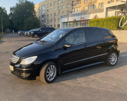 Мерседес Б-клас 2006 у Вінниці на Automoto.ua Чорний Мерседес Б-клас, об'ємом двигуна 1.7 л та пробігом 199 тис. км за 6700 $, фото 6 на Automoto.ua
