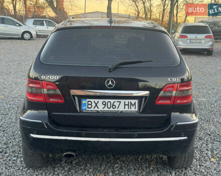 Черный Мерседес Б-класс, объемом двигателя 1.99 л и пробегом 330 тыс. км за 4999 $, фото 9 на Automoto.ua