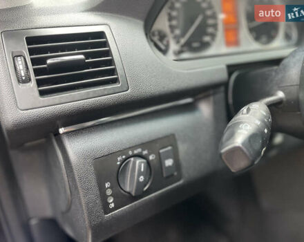 Черный Мерседес Б-класс, объемом двигателя 2.03 л и пробегом 274 тыс. км за 5749 $, фото 10 на Automoto.ua