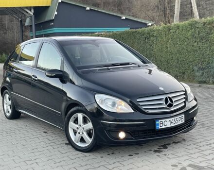 Чорний Мерседес Б-клас, об'ємом двигуна 2 л та пробігом 270 тис. км за 5500 $, фото 5 на Automoto.ua