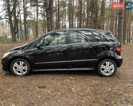 Черный Мерседес Б-класс, объемом двигателя 2.03 л и пробегом 274 тыс. км за 5749 $, фото 6 на Automoto.ua