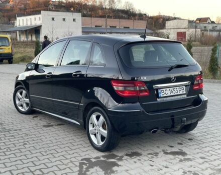 Чорний Мерседес Б-клас, об'ємом двигуна 2 л та пробігом 270 тис. км за 5500 $, фото 8 на Automoto.ua