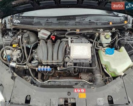 Чорний Мерседес Б-клас, об'ємом двигуна 1.5 л та пробігом 211 тис. км за 6200 $, фото 16 на Automoto.ua