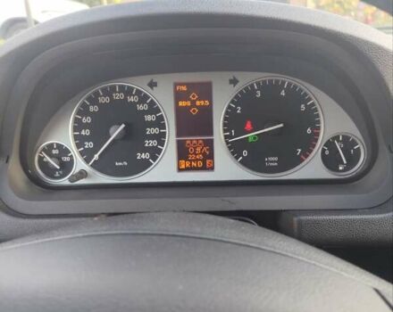 Чорний Мерседес Б-клас, об'ємом двигуна 2 л та пробігом 192 тис. км за 7200 $, фото 24 на Automoto.ua