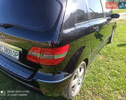 Чорний Мерседес Б-клас, об'ємом двигуна 2 л та пробігом 248 тис. км за 6800 $, фото 3 на Automoto.ua