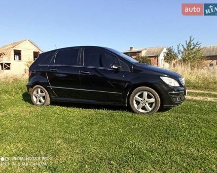 Чорний Мерседес Б-клас, об'ємом двигуна 2 л та пробігом 248 тис. км за 6800 $, фото 1 на Automoto.ua