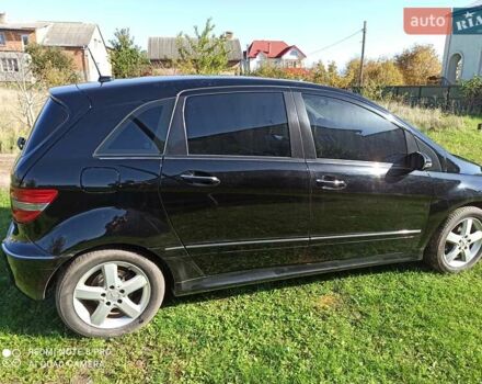 Чорний Мерседес Б-клас, об'ємом двигуна 2 л та пробігом 248 тис. км за 6800 $, фото 4 на Automoto.ua