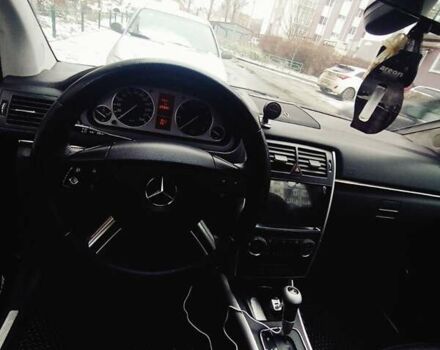 Чорний Мерседес Б-клас, об'ємом двигуна 2.03 л та пробігом 315 тис. км за 6500 $, фото 1 на Automoto.ua