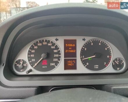 Чорний Мерседес Б-клас, об'ємом двигуна 1.5 л та пробігом 211 тис. км за 6200 $, фото 13 на Automoto.ua