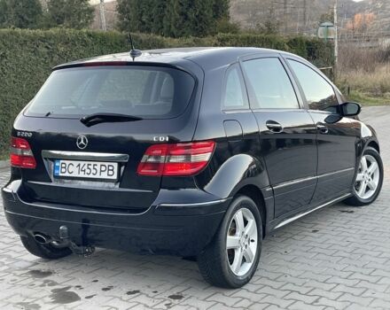 Чорний Мерседес Б-клас, об'ємом двигуна 2 л та пробігом 270 тис. км за 5500 $, фото 9 на Automoto.ua