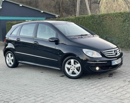 Чорний Мерседес Б-клас, об'ємом двигуна 2 л та пробігом 270 тис. км за 5500 $, фото 7 на Automoto.ua