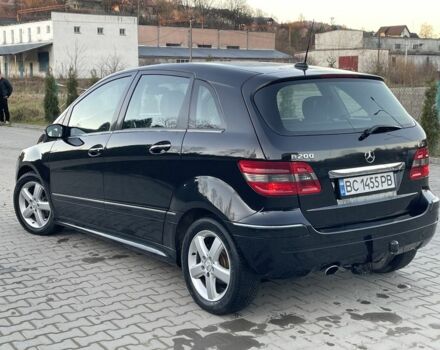 Чорний Мерседес Б-клас, об'ємом двигуна 2 л та пробігом 270 тис. км за 5500 $, фото 6 на Automoto.ua