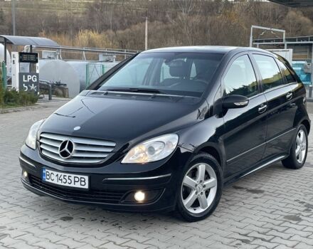 Чорний Мерседес Б-клас, об'ємом двигуна 2 л та пробігом 270 тис. км за 5500 $, фото 15 на Automoto.ua