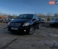 Черный Мерседес Б-класс, объемом двигателя 1.7 л и пробегом 260 тыс. км за 5100 $, фото 1 на Automoto.ua