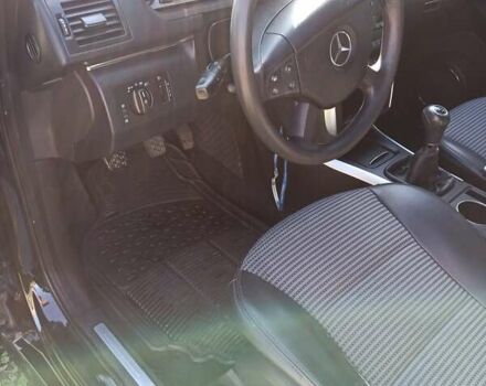 Чорний Мерседес Б-клас, об'ємом двигуна 2 л та пробігом 248 тис. км за 6800 $, фото 9 на Automoto.ua