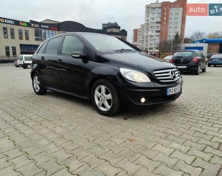 Чорний Мерседес Б-клас, об'ємом двигуна 1.5 л та пробігом 211 тис. км за 6200 $, фото 1 на Automoto.ua