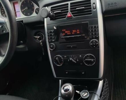 Чорний Мерседес Б-клас, об'ємом двигуна 1.5 л та пробігом 211 тис. км за 6200 $, фото 8 на Automoto.ua