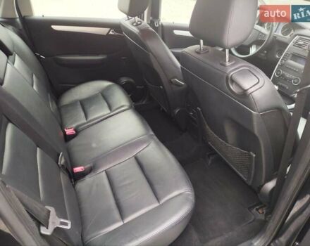 Чорний Мерседес Б-клас, об'ємом двигуна 2 л та пробігом 228 тис. км за 6400 $, фото 25 на Automoto.ua