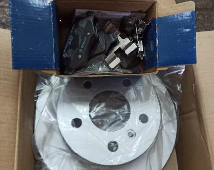 Чорний Мерседес Б-клас, об'ємом двигуна 2 л та пробігом 248 тис. км за 6800 $, фото 15 на Automoto.ua