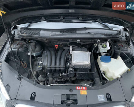 Черный Мерседес Б-класс, объемом двигателя 1.7 л и пробегом 226 тыс. км за 6500 $, фото 6 на Automoto.ua