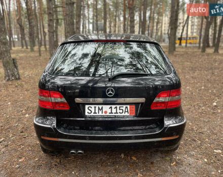 Черный Мерседес Б-класс, объемом двигателя 2.03 л и пробегом 274 тыс. км за 5749 $, фото 4 на Automoto.ua