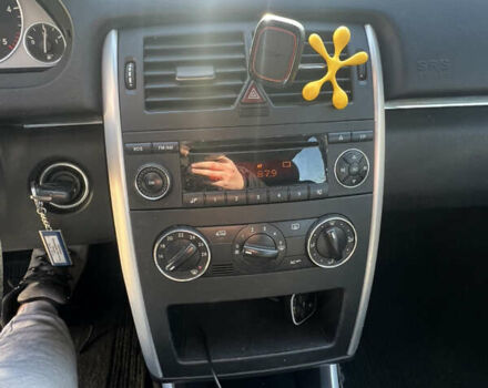Чорний Мерседес Б-клас, об'ємом двигуна 2.03 л та пробігом 318 тис. км за 5900 $, фото 14 на Automoto.ua