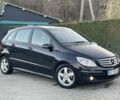 Чорний Мерседес Б-клас, об'ємом двигуна 2 л та пробігом 270 тис. км за 5500 $, фото 1 на Automoto.ua