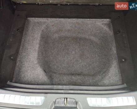 Чорний Мерседес Б-клас, об'ємом двигуна 2 л та пробігом 228 тис. км за 6400 $, фото 24 на Automoto.ua