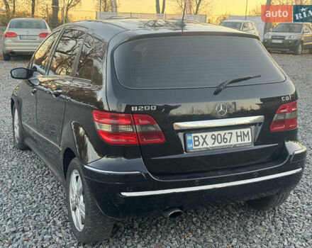 Черный Мерседес Б-класс, объемом двигателя 1.99 л и пробегом 330 тыс. км за 4999 $, фото 10 на Automoto.ua