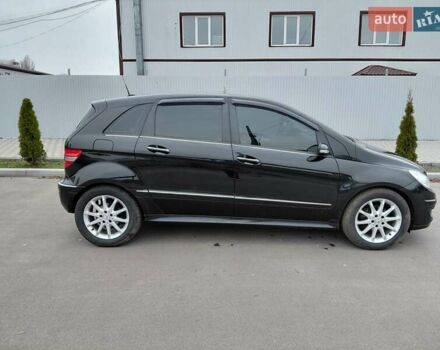 Черный Мерседес Б-класс, объемом двигателя 1.7 л и пробегом 260 тыс. км за 6557 $, фото 3 на Automoto.ua