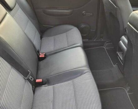 Чорний Мерседес Б-клас, об'ємом двигуна 1.8 л та пробігом 260 тис. км за 5600 $, фото 1 на Automoto.ua