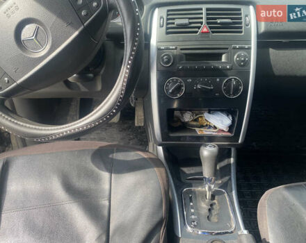 Черный Мерседес Б-класс, объемом двигателя 1.5 л и пробегом 185 тыс. км за 6150 $, фото 1 на Automoto.ua