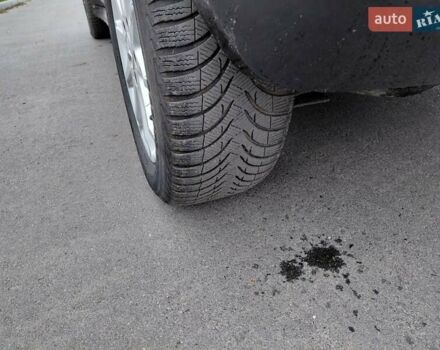 Черный Мерседес Б-класс, объемом двигателя 1.7 л и пробегом 260 тыс. км за 6557 $, фото 9 на Automoto.ua