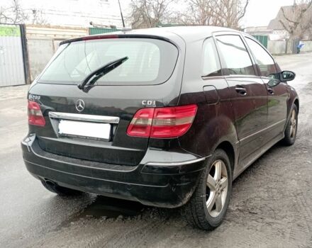 Черный Мерседес Б-класс, объемом двигателя 0 л и пробегом 410 тыс. км за 3300 $, фото 2 на Automoto.ua