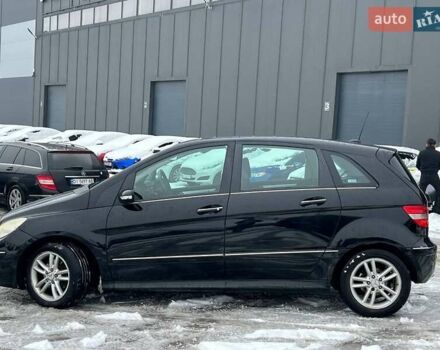 Черный Мерседес Б-класс, объемом двигателя 2 л и пробегом 265 тыс. км за 6990 $, фото 3 на Automoto.ua