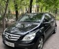 Черный Мерседес Б-класс, объемом двигателя 1.99 л и пробегом 327 тыс. км за 6300 $, фото 3 на Automoto.ua