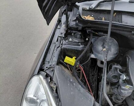 Черный Мерседес Б-класс, объемом двигателя 1.7 л и пробегом 260 тыс. км за 6557 $, фото 12 на Automoto.ua