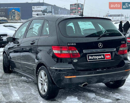 Черный Мерседес Б-класс, объемом двигателя 2 л и пробегом 265 тыс. км за 6990 $, фото 5 на Automoto.ua