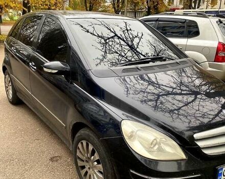 Черный Мерседес Б-класс, объемом двигателя 2 л и пробегом 270 тыс. км за 5700 $, фото 12 на Automoto.ua