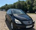 Черный Мерседес Б-класс, объемом двигателя 2 л и пробегом 250 тыс. км за 5700 $, фото 1 на Automoto.ua