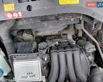 Черный Мерседес Б-класс, объемом двигателя 1.7 л и пробегом 260 тыс. км за 6557 $, фото 10 на Automoto.ua