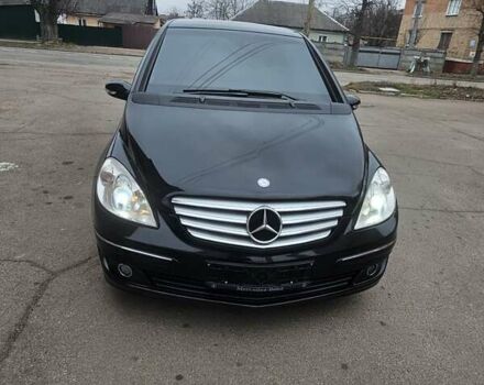Черный Мерседес Б-класс, объемом двигателя 1.99 л и пробегом 260 тыс. км за 6500 $, фото 2 на Automoto.ua