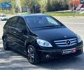 Черный Мерседес Б-класс, объемом двигателя 2 л и пробегом 150 тыс. км за 6890 $, фото 2 на Automoto.ua