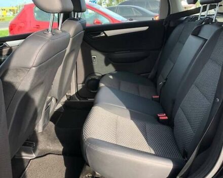 Чорний Мерседес Б-клас, об'ємом двигуна 1.7 л та пробігом 261 тис. км за 6900 $, фото 10 на Automoto.ua