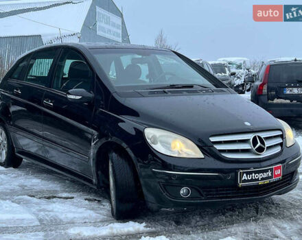 Черный Мерседес Б-класс, объемом двигателя 2 л и пробегом 265 тыс. км за 6990 $, фото 11 на Automoto.ua