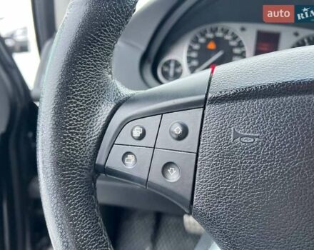 Черный Мерседес Б-класс, объемом двигателя 2 л и пробегом 265 тыс. км за 6990 $, фото 23 на Automoto.ua